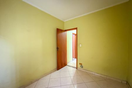 Casa à venda com 159m², 3 quartos e 3 vagasQuarto 2