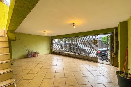 Casa à venda com 159m², 3 quartos e 3 vagasGaragem