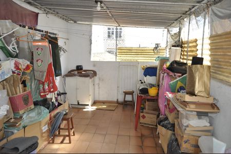 Casa à venda com 100m², 3 quartos e sem vagaDepósito