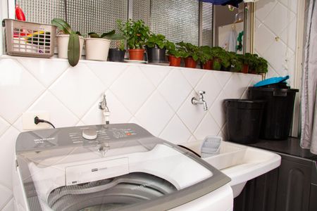 Apartamento à venda com 101m², 4 quartos e 1 vagaÁrea de Serviço