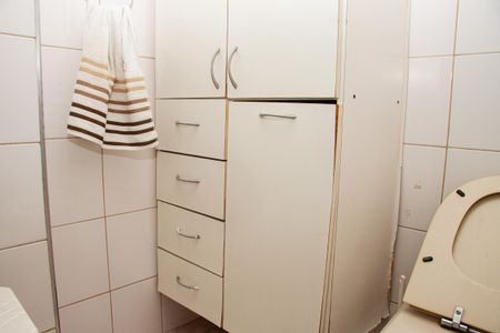 Apartamento à venda com 101m², 4 quartos e 1 vagaBanheiro da Suíte