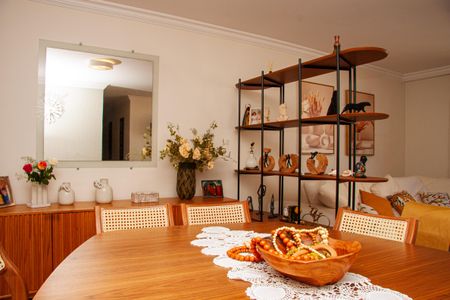 Apartamento à venda com 101m², 4 quartos e 1 vagaSala