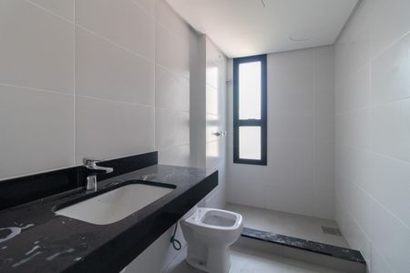 Apartamento à venda com 112m², 3 quartos e 2 vagasBanheiro da Suíte