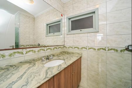 Apartamento à venda com 127m², 3 quartos e 1 vagaBanheiro da suíte