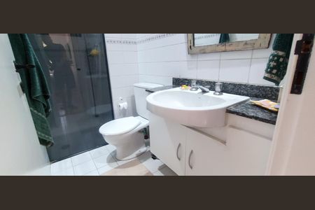 Apartamento à venda com 75m², 3 quartos e 1 vaga Apartamento à venda com 75m², 3 quartos e 1 vagaBanheiro