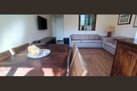 Apartamento à venda com 75m², 3 quartos e 1 vaga Apartamento à venda com 75m², 3 quartos e 1 vagaSala