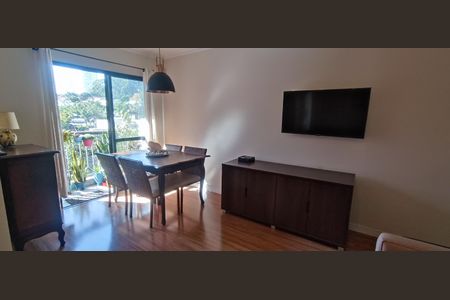 Apartamento à venda com 75m², 3 quartos e 1 vaga Apartamento à venda com 75m², 3 quartos e 1 vagaSala