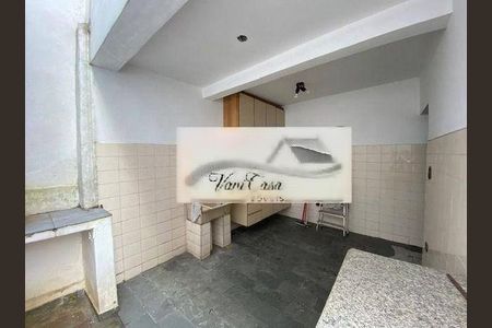 Casa à venda com 178m², 3 quartos e 2 vagas