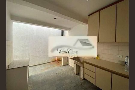 Casa à venda com 178m², 3 quartos e 2 vagas