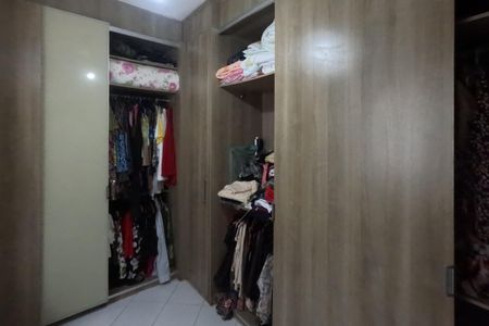 Casa para alugar com 290m², 4 quartos e 3 vagasSuíte 2 - 1º Piso