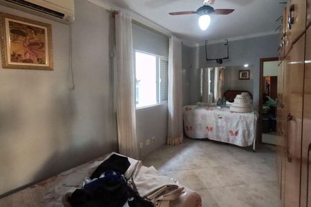 Casa para alugar com 290m², 4 quartos e 3 vagasSuíte - 2º Piso