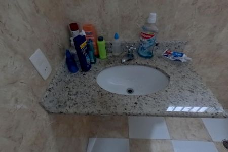 Casa para alugar com 290m², 4 quartos e 3 vagasBanheiro da Suíte 1 - 1º Piso