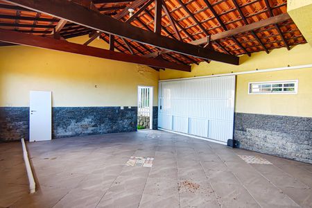 Casa de condomínio à venda com 350m², 3 quartos e 2 vagasÁrea de Lazer