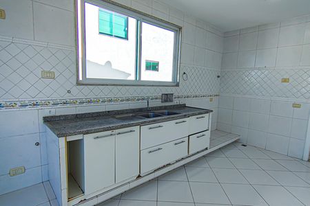 Casa de condomínio à venda com 350m², 3 quartos e 2 vagasCozinha