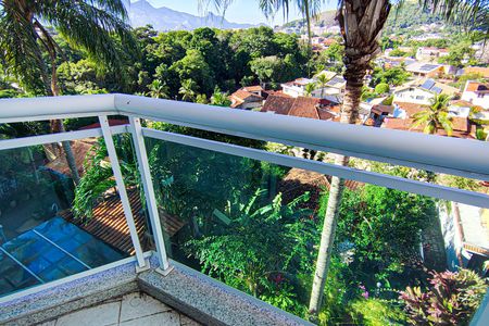 Casa de condomínio à venda com 350m², 3 quartos e 2 vagasVarando da Suíte