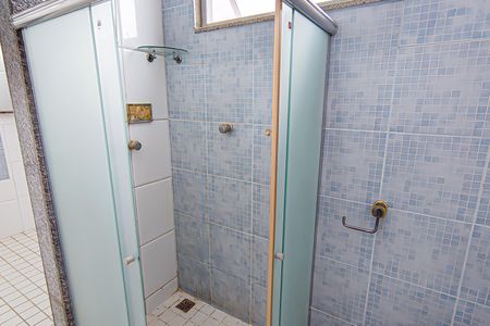 Casa de condomínio à venda com 350m², 3 quartos e 2 vagasBanheiro da Suíte