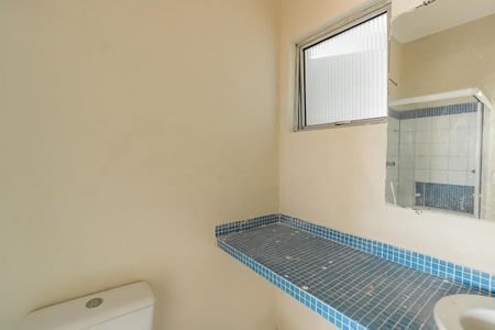 Casa para alugar com 120m², 3 quartos e 1 vagaBanheiro