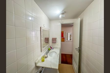 Apartamento à venda com 99m², 3 quartos e 1 vagaBanheiro Social