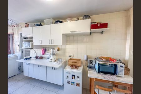 Apartamento à venda com 99m², 3 quartos e 1 vagaCozinha 