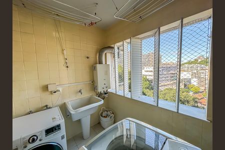 Apartamento à venda com 99m², 3 quartos e 1 vagaÁrea de Serviço