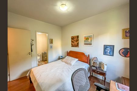 Apartamento à venda com 99m², 3 quartos e 1 vagaSuíte 