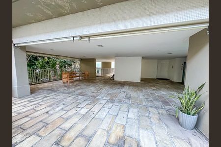 Apartamento à venda com 99m², 3 quartos e 1 vagaÁrea comum