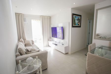 Apartamento à venda com 74m², 3 quartos e sem vagaSala