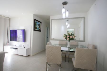 Apartamento à venda com 74m², 3 quartos e sem vagaSala
