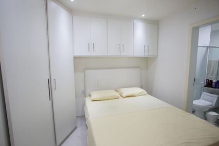 Apartamento à venda com 74m², 3 quartos e sem vagaSuíte