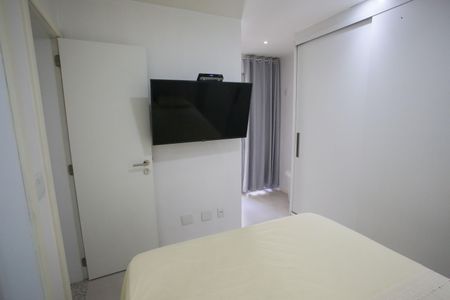 Apartamento à venda com 74m², 3 quartos e sem vagaSuíte