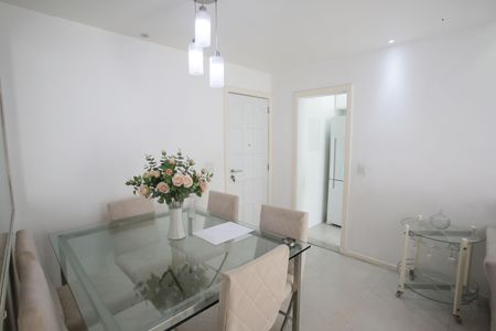 Apartamento à venda com 74m², 3 quartos e sem vagaSala