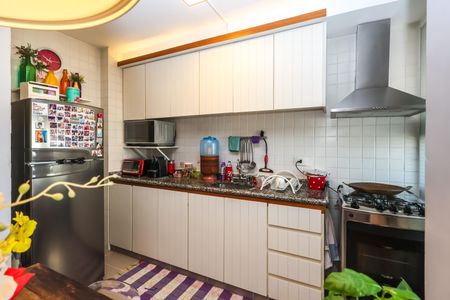 Apartamento à venda com 65m², 2 quartos e 1 vaga Apartamento à venda com 65m², 2 quartos e 1 vagaCozinha