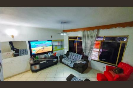 Casa à venda com 3 quartos, 140m² em Sacomã, São Paulo