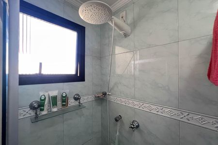 Casa à venda com 170m², 3 quartos e 2 vagas Casa à venda com 170m², 3 quartos e 2 vagasBanheiro da Suíte