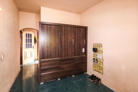 Casa à venda com 500m², 3 quartos e 4 vagas Casa à venda com 500m², 3 quartos e 4 vagasSuíte 1