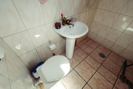 Casa à venda com 500m², 3 quartos e 4 vagas Casa à venda com 500m², 3 quartos e 4 vagasBanheiro da Suíte 2