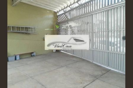 Casa à venda com 104m², 2 quartos e 3 vagas