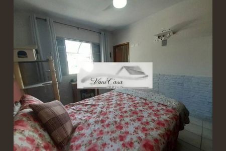 Casa à venda com 104m², 2 quartos e 3 vagas