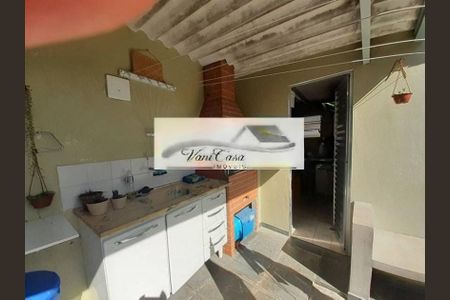 Casa à venda com 104m², 2 quartos e 3 vagas