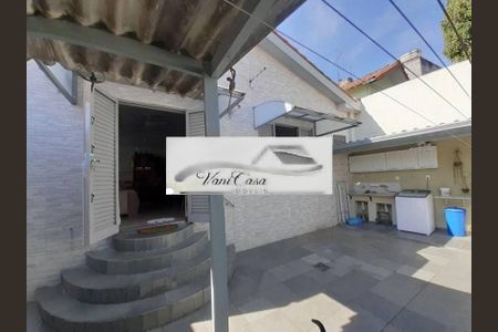 Casa à venda com 104m², 2 quartos e 3 vagas