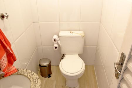 Casa à venda com 242m², 3 quartos e 3 vagasBanheiro Garagem