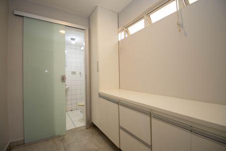 Apartamento para alugar com 83m², 3 quartos e 1 vagaQuarto de Serviço