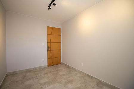Apartamento para alugar com 83m², 3 quartos e 1 vagaSala