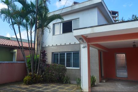 Casa à venda com 360m², 3 quartos e 5 vagasFachada