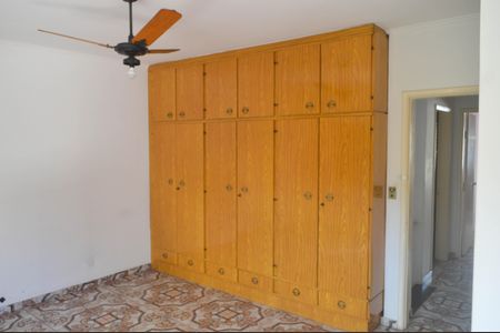 Casa à venda com 360m², 3 quartos e 5 vagas Quarto 1