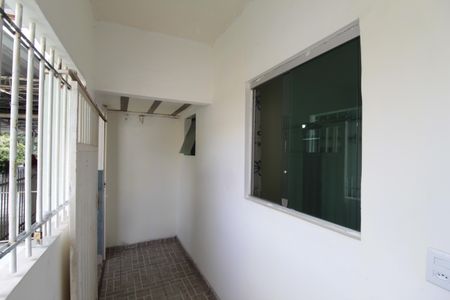 Casa para alugar com 50m², 1 quarto e 1 vagaÁrea de Serviço