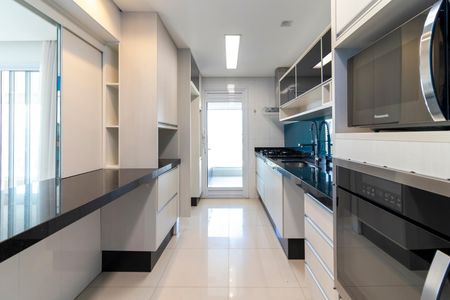 Apartamento à venda com 132m², 3 quartos e 2 vagasCozinha