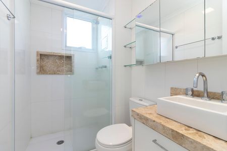 Apartamento à venda com 132m², 3 quartos e 2 vagasBanheiro da Suíte 1