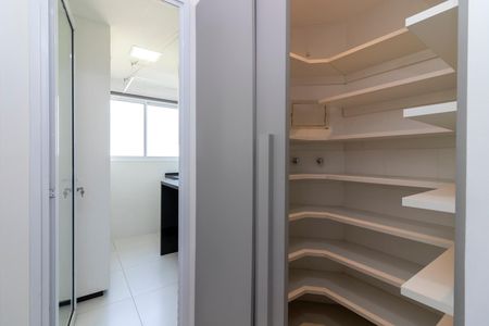 Apartamento à venda com 132m², 3 quartos e 2 vagasEntrada de Serviço