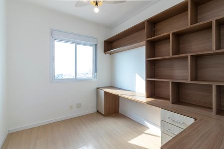 Apartamento à venda com 132m², 3 quartos e 2 vagasQuarto 3